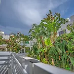 The Secret Garden -studio In Kapparis Apartamento