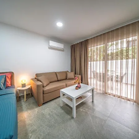 The Secret Garden -studio In Kapparis Paralimni