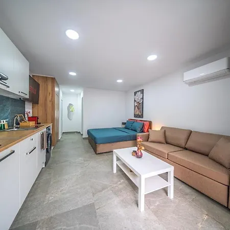 The Secret Garden -studio In Kapparis Paralimni